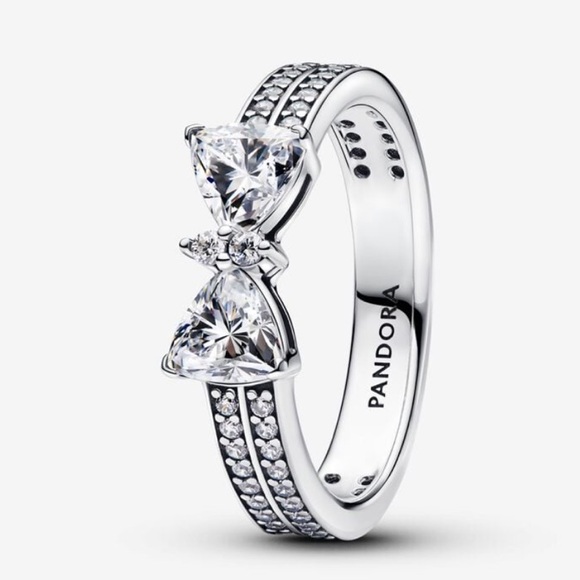 Sparkling Bow Double-row Ring sz 6 - Picture 1 of 2